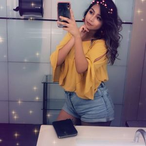 Meet your Posher, 'johanna